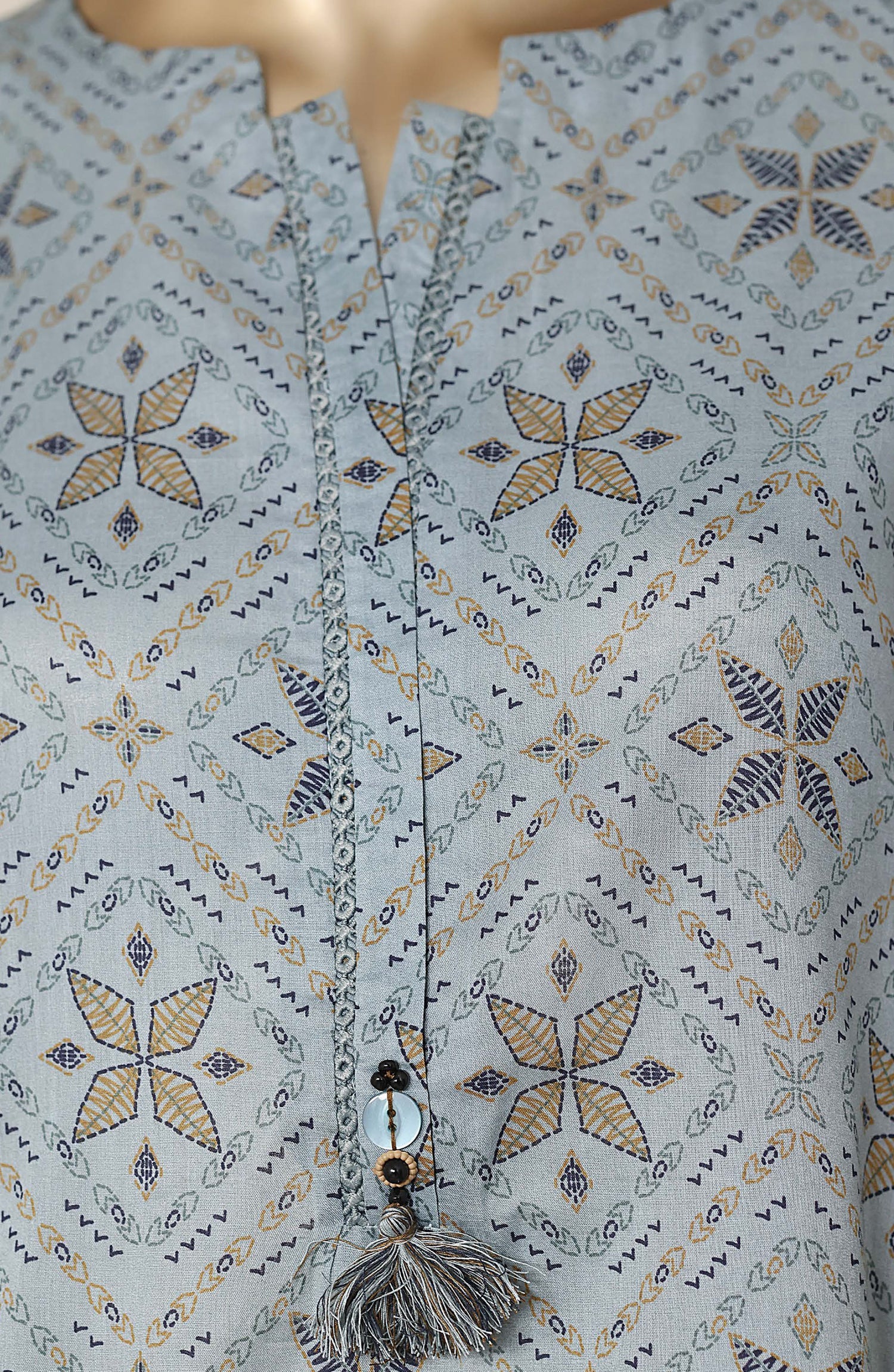 Sada Bahar | Stitch 3 PC Printed Lawn with Farshi Shalwar