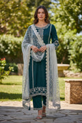 🌿 Elegant Emerald Ensemble – Timeless Grace Redefined